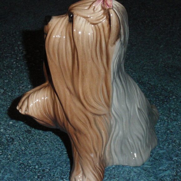 Royal Doulton "Yorkshire Terrier Seated" Collectible Dog Figurine DA119 - GIFT! - Picture 6 of 10